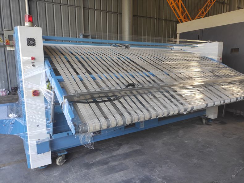 
		高速床單布草折疊機
		